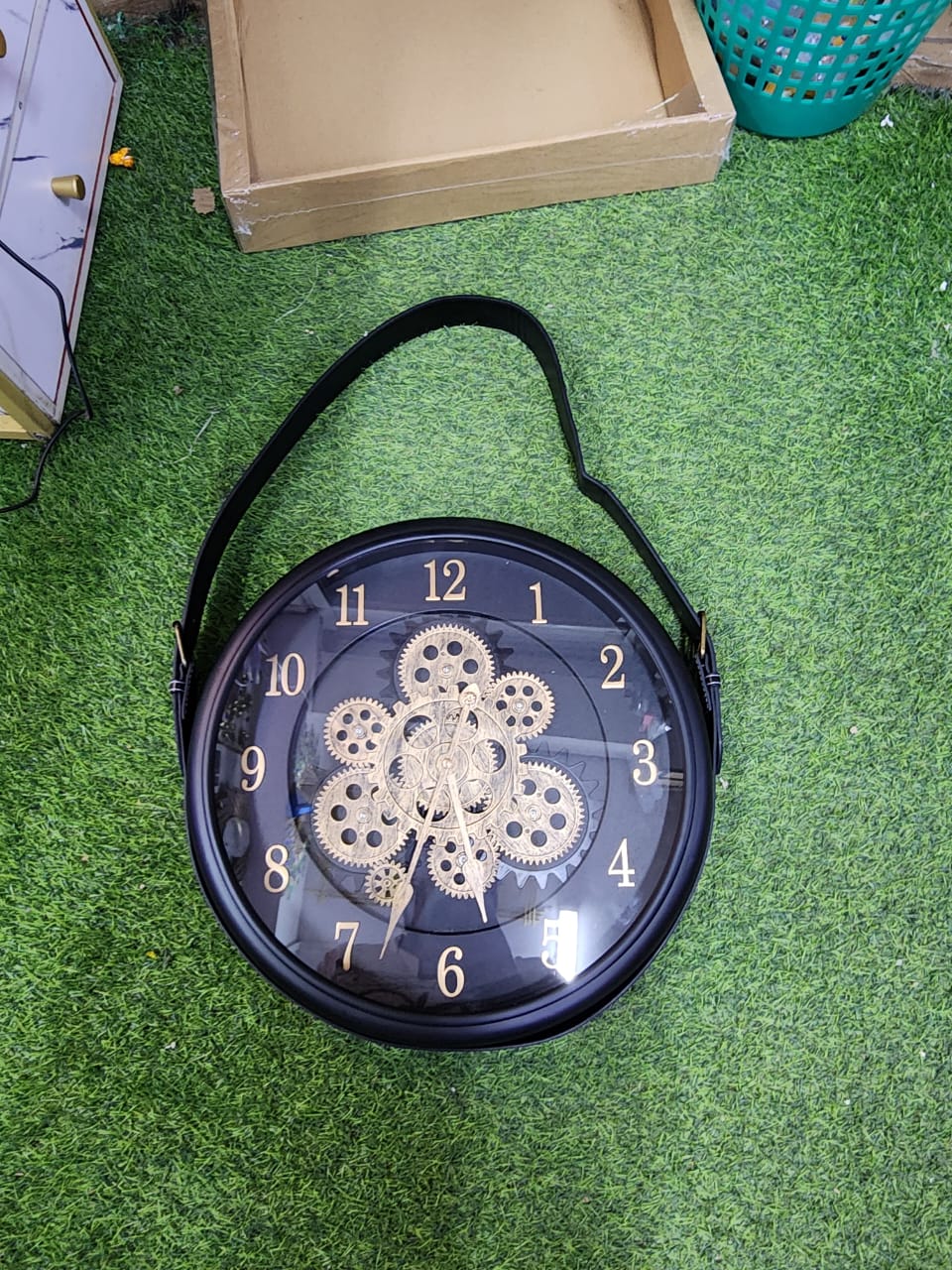luxury clock with rotating gears