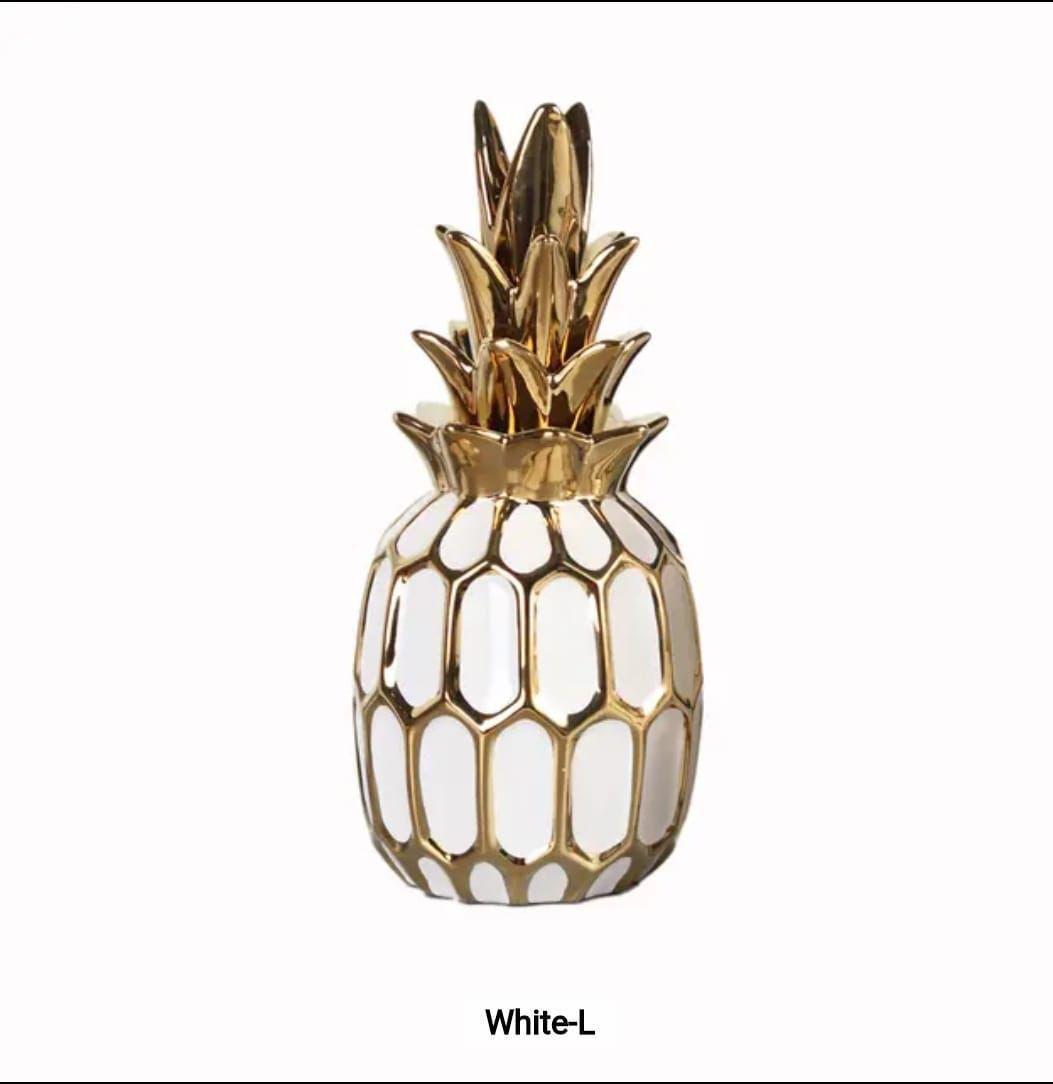 pineapple sculpture