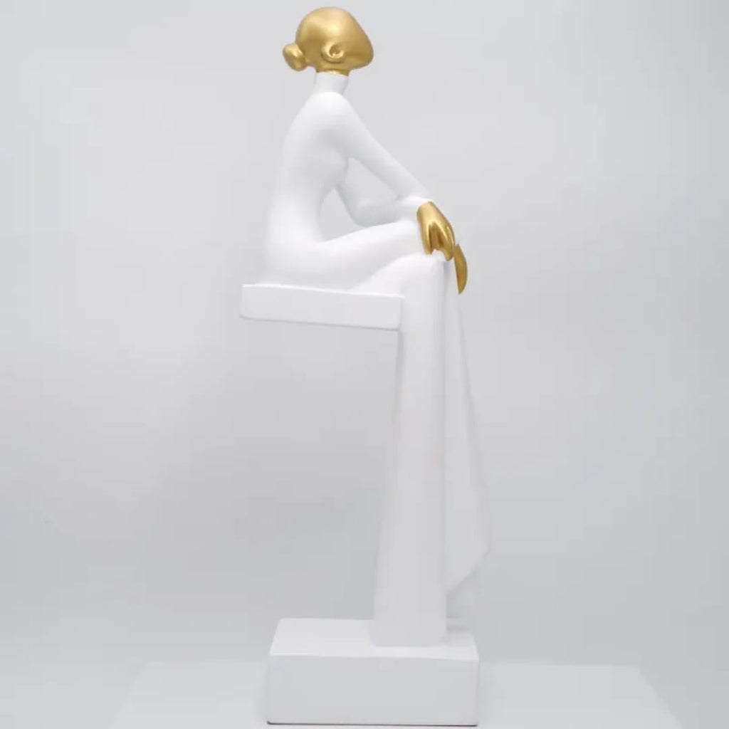 Art Resin women sitting sculpture