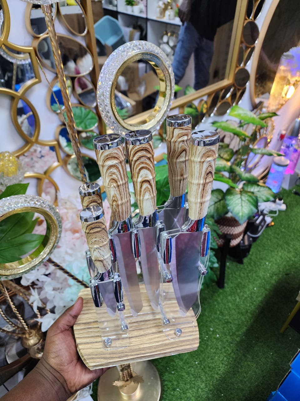 Stainless steel knife set