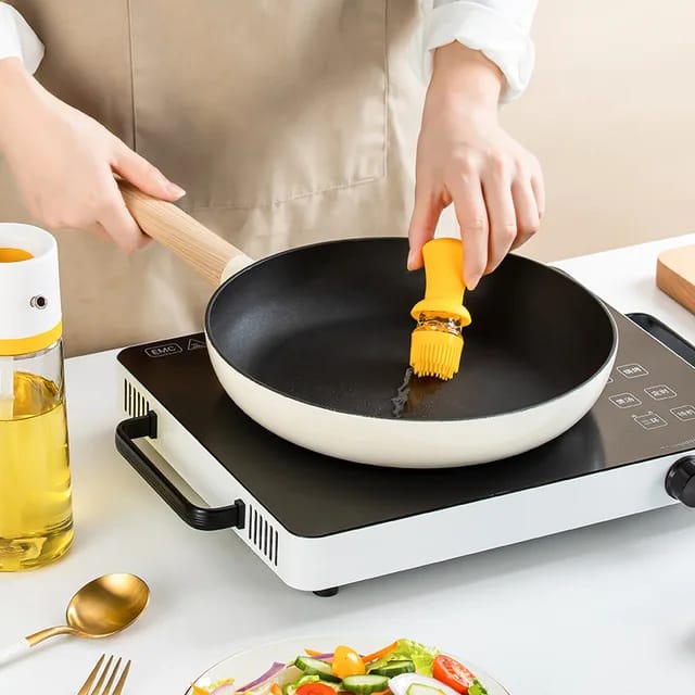 Oil Dispenser with BBQ Brush Oil Dropper Bottle with Silicone Brush