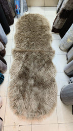 Faux fur mat